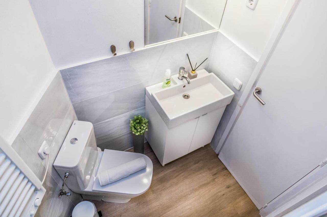 Apartamento En Gracia Barcelona Exterior photo